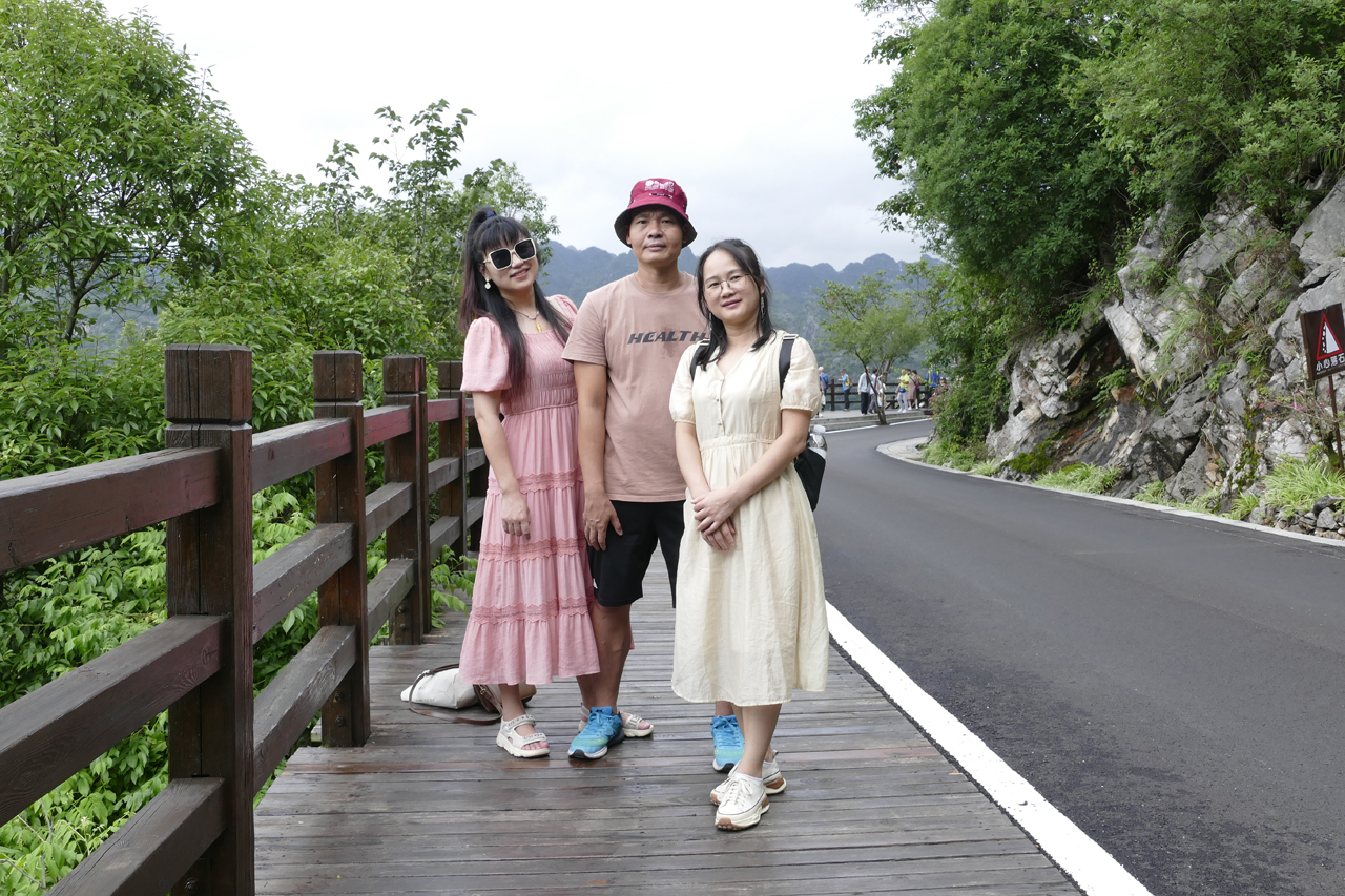 20 美女和帥哥，羨慕嫉妒吧